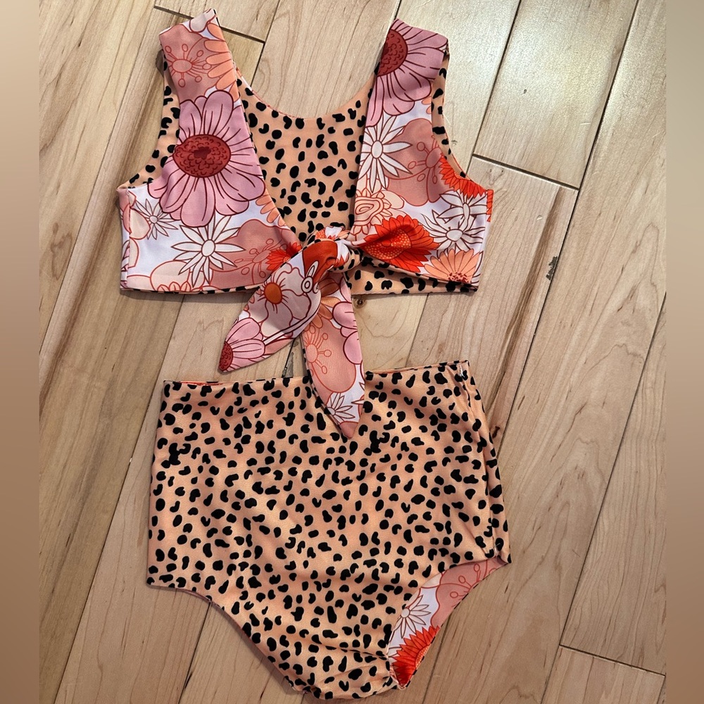 Leopard and floral Reversible bikini